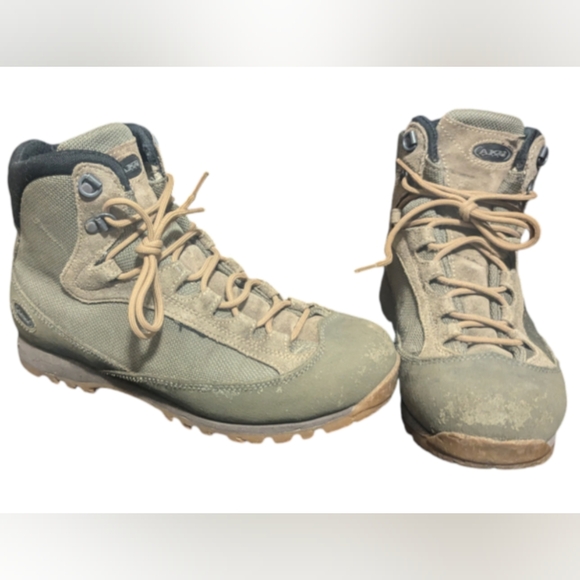 Aku Women's Leather Hiking Boots Size 8.5W Made In Italy - Picture 1 of 8